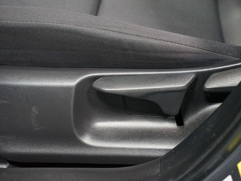 Certified 2024 Toyota Corolla LE image 30