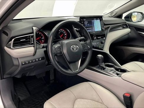 Used 2024 Toyota Camry XSE image 13