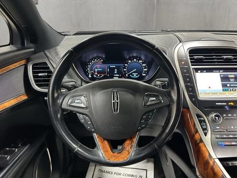 Used 2018 Lincoln MKX Reserve w/ Lincoln MKX Climate Package AWD/4WD image 14
