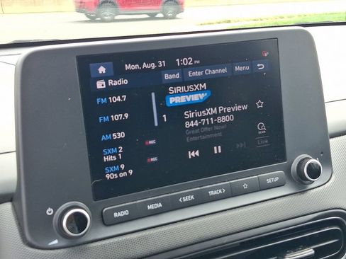 Used 2023 Hyundai Kona SEL AWD/4WD image 17