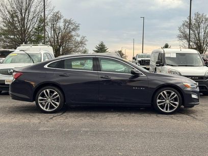 Used 2025 Chevrolet Malibu LT
