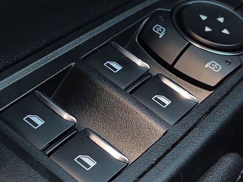 New 2025 Ford Ranger XLT w/ Black Appearance Package image 16