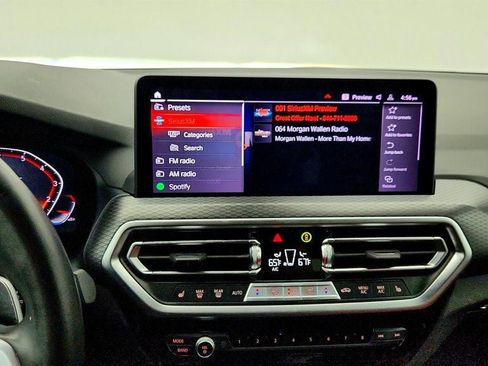 Used 2024 BMW X4 xDrive30i w/ Premium Package AWD/4WD image 18