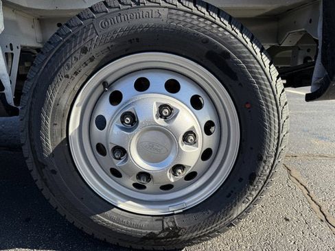 New 2026 Ford Transit 350 148 Low Roof image 10