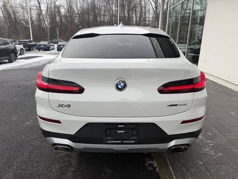 Used 2022 BMW X4 xDrive30i w/ Premium Package image 8