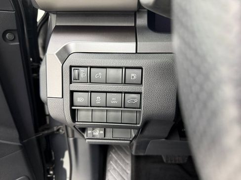 Used 2025 Toyota 4Runner TRD Off-Road Premium image 11