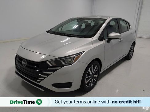 Used 2023 Nissan Versa SV FWD image 1