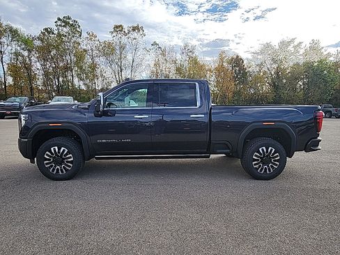 New 2026 GMC Sierra 3500 Denali Ultimate image 5
