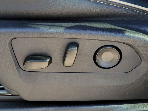 New 2026 GMC Yukon XL Elevation AWD/4WD image 20