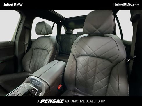 Used 2026 BMW X5 sDrive40i image 5