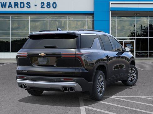 New 2026 Chevrolet Traverse LT w/ Driver Confidence Package image 4