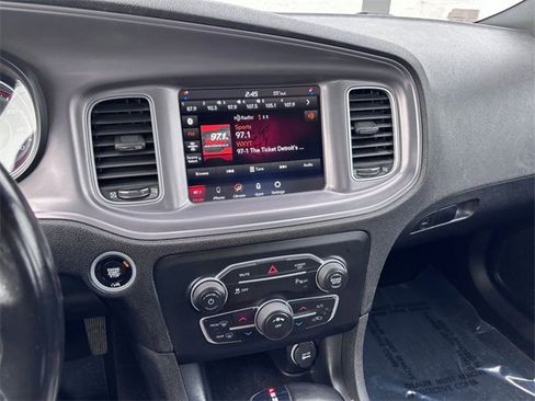 Certified 2023 Dodge Charger SXT image 21