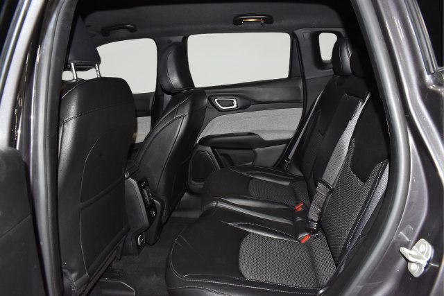 Used 2024 Jeep Compass Latitude AWD/4WD image 26