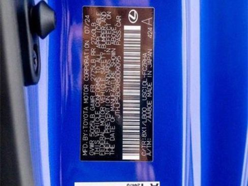 Used 2024 Lexus RC F w/ Carbon Package image 60