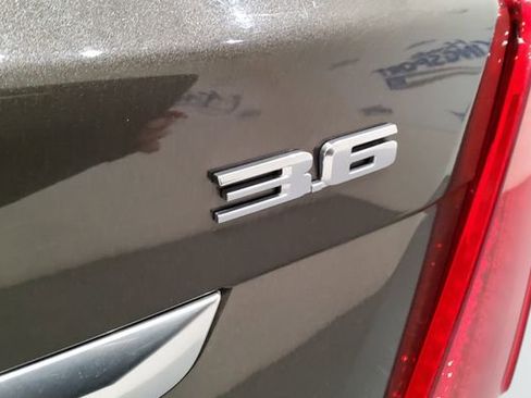 Used 2019 Cadillac XT5 Luxury image 41