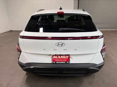 Used 2024 Hyundai Kona SEL w/ Convenience Package