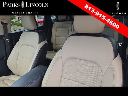 Used 2020 Ford Escape Titanium FWD image 20