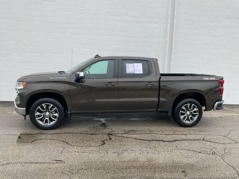 Used 2023 Chevrolet Silverado 1500 LT image 38