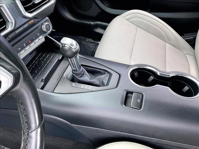 Used 2024 Ford Mustang Premium RWD image 15