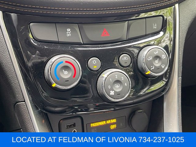 Certified 2020 Chevrolet Trax Premier w/ LPO, Cargo Package FWD image 17
