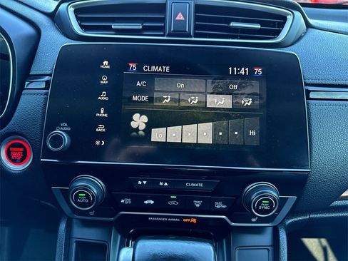 Used 2018 Honda CR-V Touring image 19