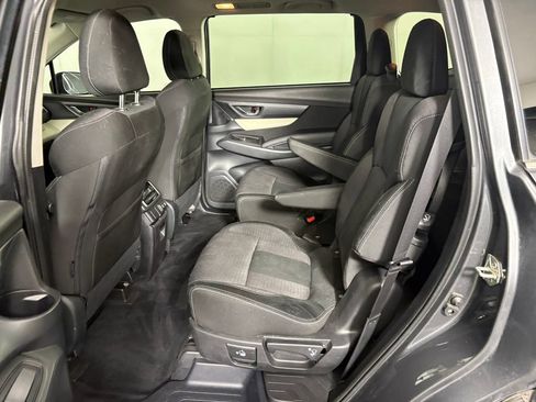 Used 2020 Subaru Ascent Premium w/ Convenience Package AWD/4WD image 28