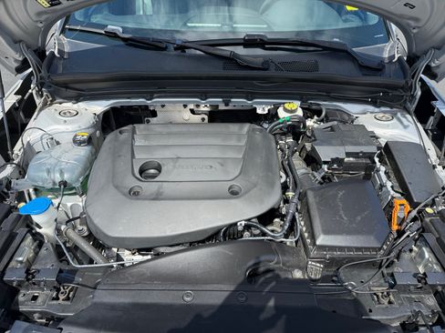 Used 2023 Volvo XC40 B5 Core AWD/4WD image 20