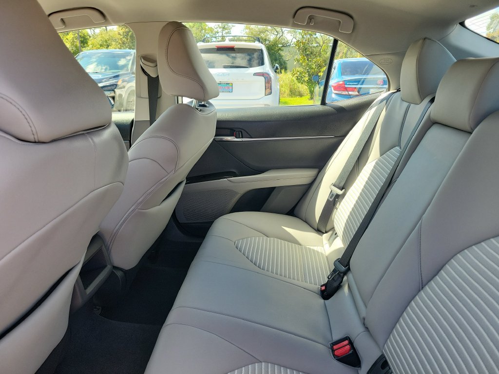 Used 2024 Toyota Camry SE FWD image 24
