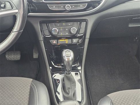 Used 2019 Buick Encore Preferred image 17