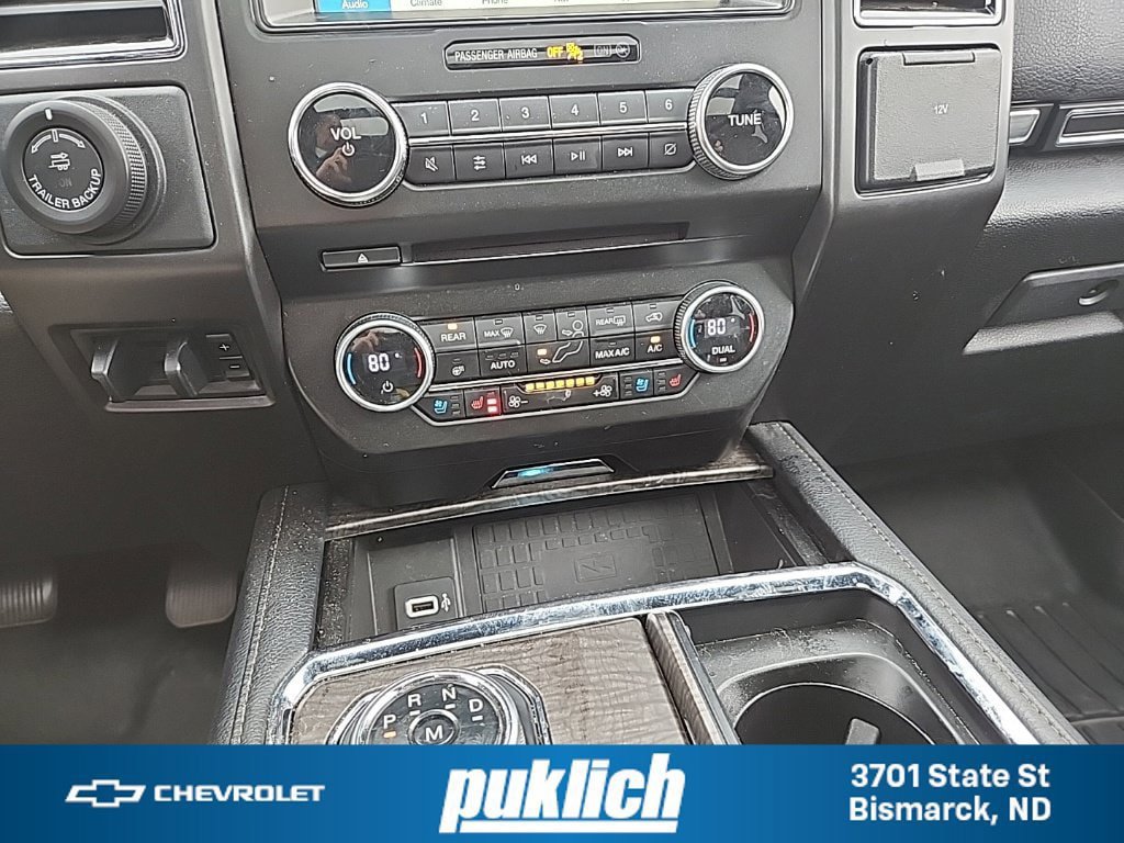 Used 2018 Ford Expedition Limited w/ Equipment Group 302A AWD/4WD image 24