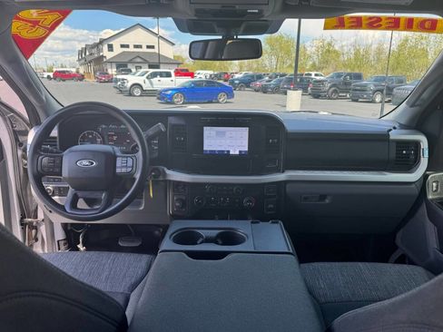 Used 2023 Ford F350 XLT w/ FX4 Off-Road Package AWD/4WD image 32