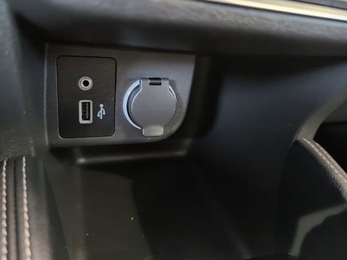 Used 2020 Nissan Kicks SR w/ SR Premium Package image 21