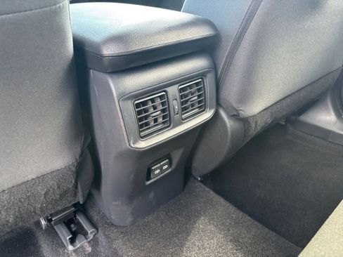 Used 2025 Toyota RAV4 XLE image 25