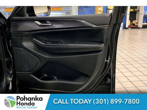 Used 2023 Jeep Grand Cherokee L Laredo w/ Luxury Tech Group I image 26