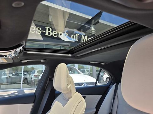 Used 2024 Mercedes-Benz C 300 4MATIC Sedan image 8