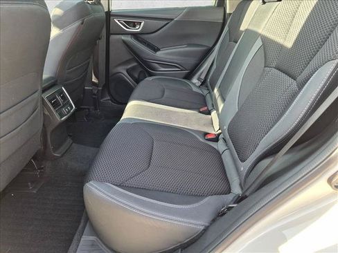 Used 2021 Subaru Forester Premium AWD/4WD image 18