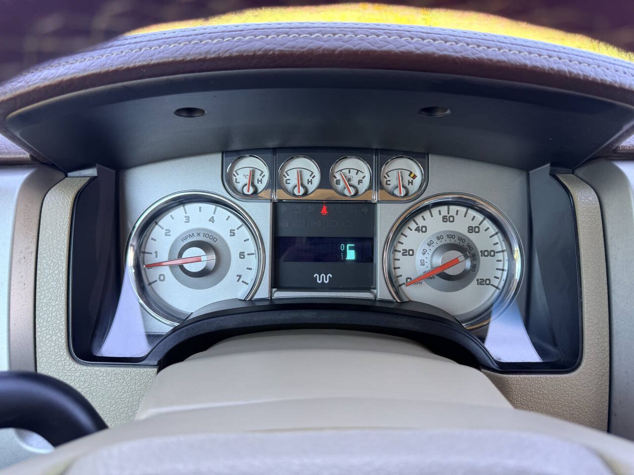 Used 2010 Ford F150 Lariat RWD image 22