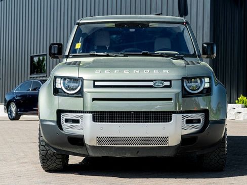 Used 2021 Land Rover Defender 110 S AWD/4WD image 4
