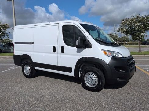 Used 2025 RAM ProMaster 1500 w/ Safety Group FWD image 1