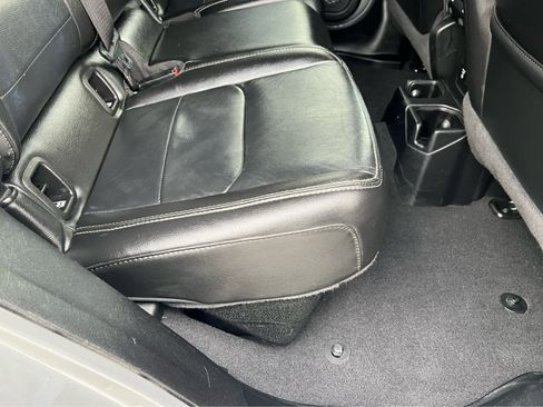 Used 2021 Jeep Gladiator Overland w/ Popular Equipment Package image 21