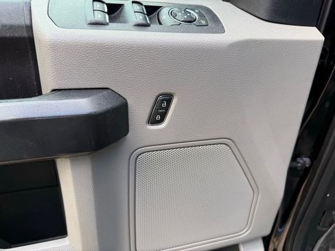 Used 2018 Ford F150 XL w/ Equipment Group 101A Mid image 17