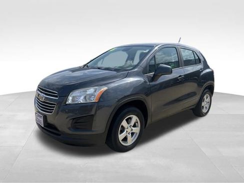 Used 2016 Chevrolet Trax LS image 4