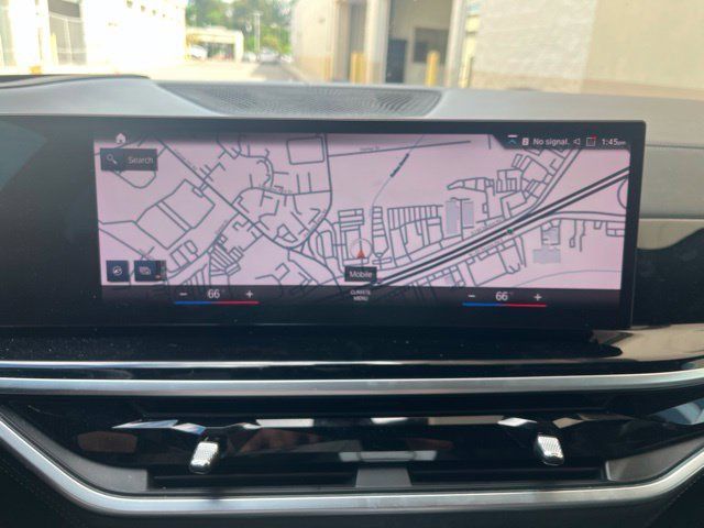 Used 2023 BMW X7 M60i AWD/4WD image 18