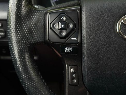 Used 2016 Toyota 4Runner 4WD image 21