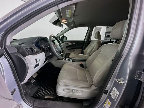 Used 2020 Honda Pilot EX image 13