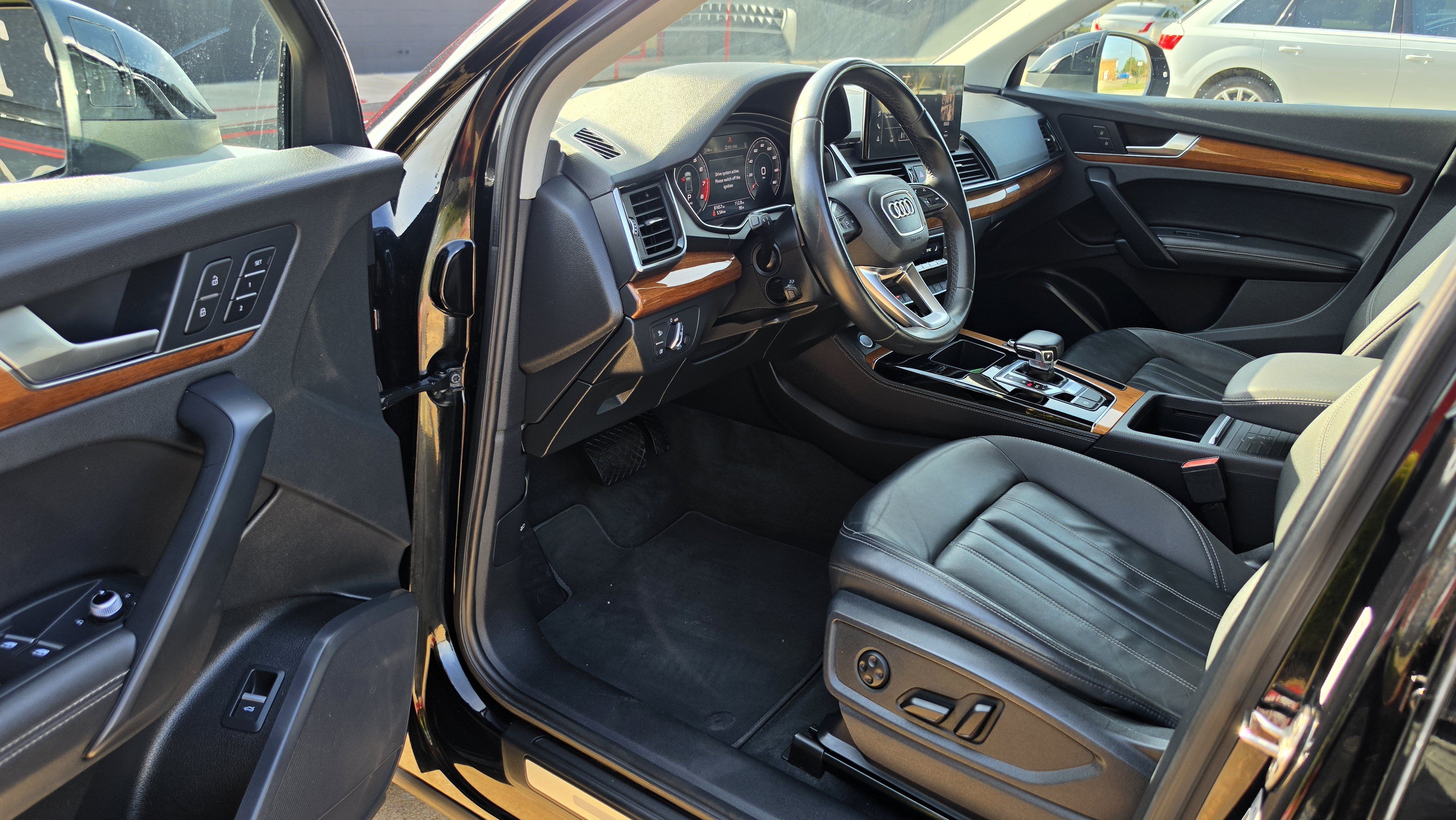 Used 2021 Audi Q5 2.0T Premium Plus AWD/4WD image 24