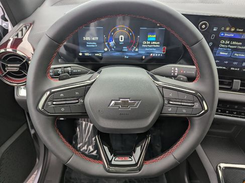 New 2026 Chevrolet Equinox RS w/ Convenience Package III image 31