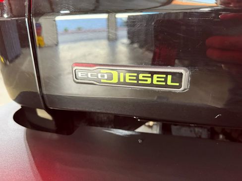 Used 2021 Jeep Gladiator Rubicon image 10