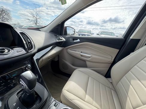 Used 2014 Ford Escape Titanium FWD image 22