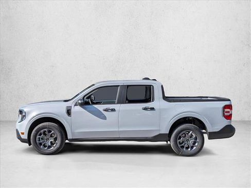 New 2025 Ford Maverick XLT image 5